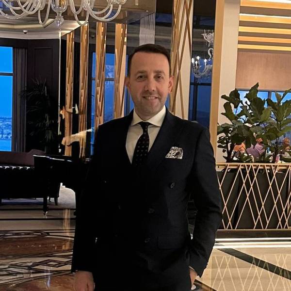 General Manager Inflation and the Tourism Profession Law: The Sector's Silent Predicament